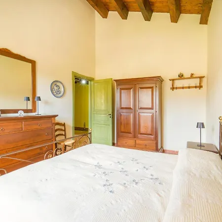 Awesome In * Palazzo Adriano