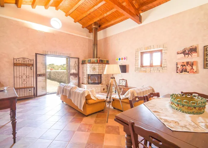 Awesome In Palazzo Adriano